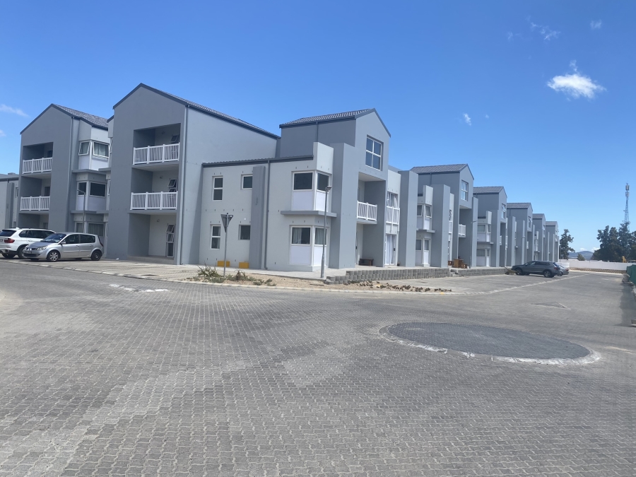 2 Bedroom Property for Sale in Bergenzicht Estate Western Cape